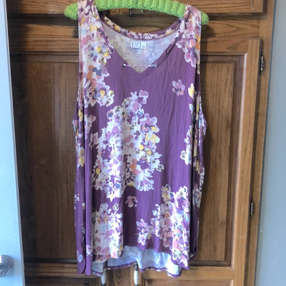 Maurices floral tank 2XL